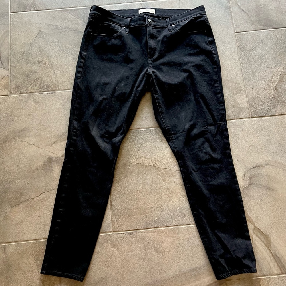 Gap black skinny jeans